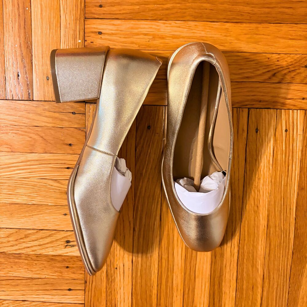 NWT Gold Leather Comfort Block Heels | Aerosoles Size 7 Pumps